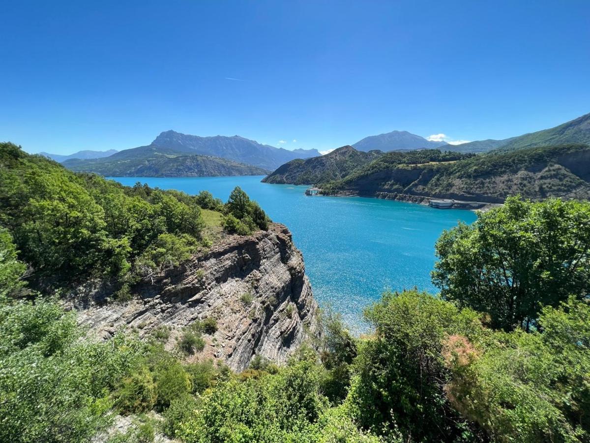Joli T2 - Vue Sur Lac - 5 Min Du Plan D'Eau D'Embrun Baratier Exterior photo